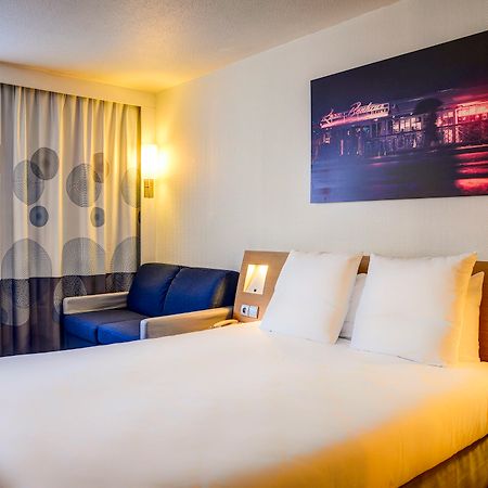 Novotel Paris Suresnes Longchamp Phòng bức ảnh